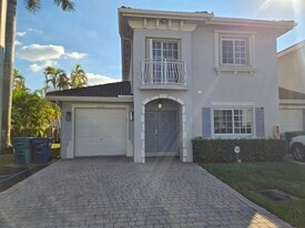 14522 SW 29th Ter in Miami, FL - Building Photo