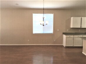 7004 S 34th Ln in Phoenix, AZ - Building Photo - Building Photo