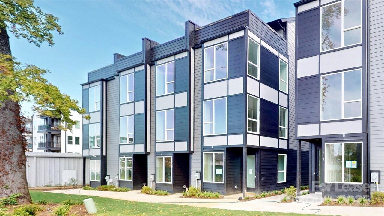 409 Devender Ln in Charlotte, NC - Building Photo