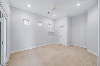 802 W Drew St in Houston, TX - Building Photo - Building Photo