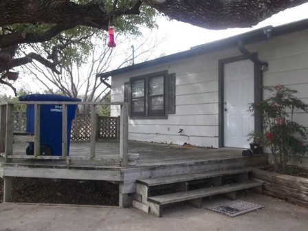 property at 1312 W Avenue D