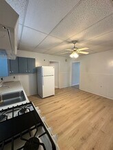 5 Clinton St in Newton, MA - Building Photo - Building Photo