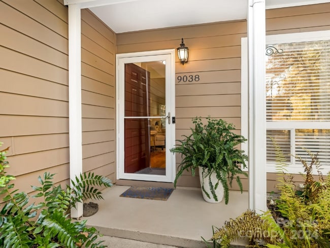 9039 Covedale Dr in Charlotte, NC - Building Photo - Building Photo