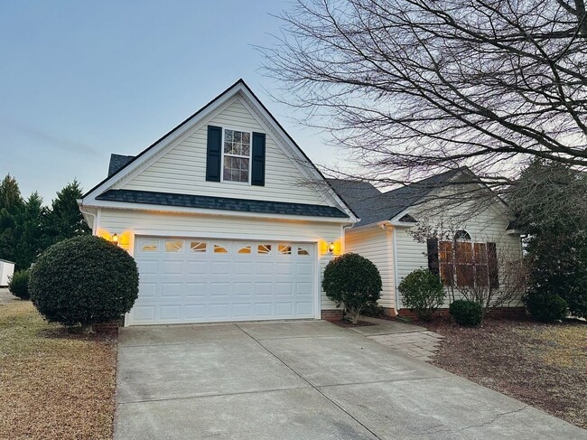 90 Leaf Springs Way in Youngsville, NC - Building Photo - Building Photo