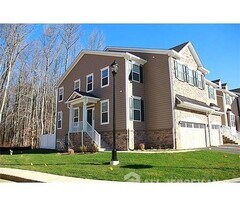 204 Downey Ln in Monmouth Junction, NJ - Building Photo