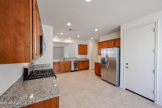 7148 W Bent Tree Dr in Peoria, AZ - Building Photo - Building Photo