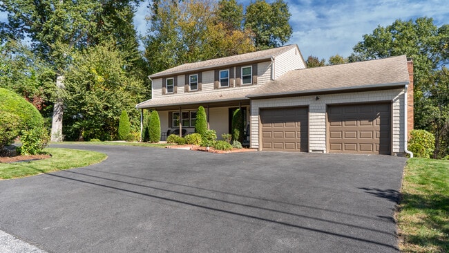 97 Kimberly Ln in Cranston, RI - Building Photo - Building Photo