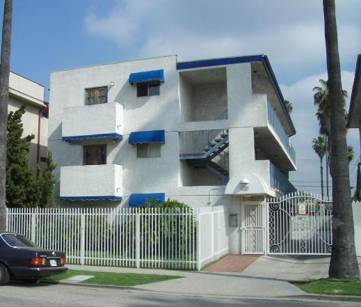 14333 Haynes St in Van Nuys, CA - Building Photo - Building Photo