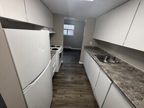 457 Albert St in Waterloo, ON - Building Photo - Building Photo