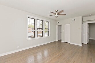3620 N Marshfield Ave, Unit 3A in Chicago, IL - Building Photo - Building Photo
