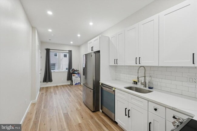 property at 1250 S 27th St