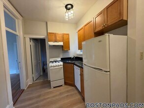 38 Hemenway St, Unit 39 in Boston, MA - Building Photo - Building Photo