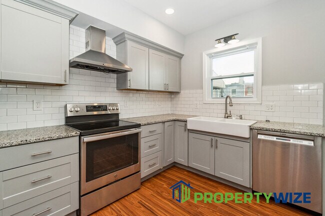 3430 E Baltimore St photo'