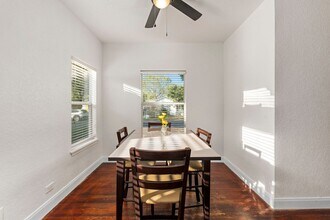 200 Frost St in San Antonio, TX - Building Photo - Building Photo