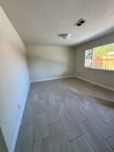 1120 School St in Suisun City, CA - Building Photo - Building Photo