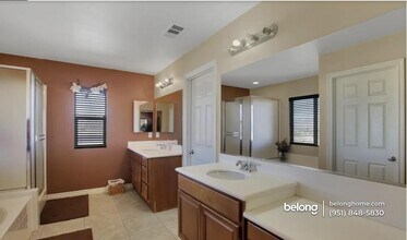 28560 Sunridge Ct in Menifee, CA - Building Photo - Building Photo