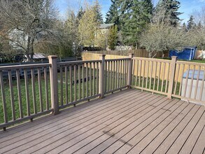 20125 2nd Ave NE in Poulsbo, WA - Building Photo - Building Photo