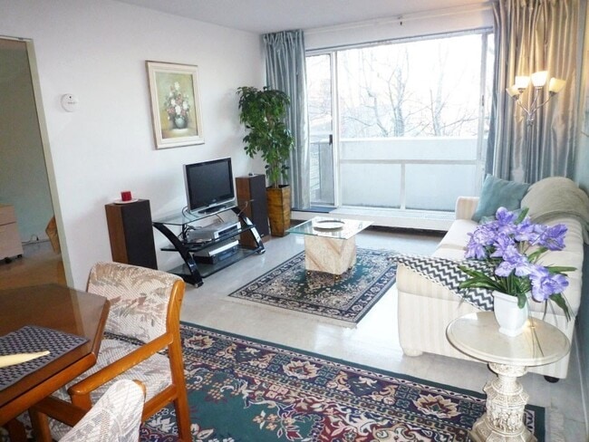 property at 29 Concord Ave