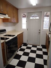 810 Sullivan Ct in Crest Hill, IL - Building Photo - Building Photo