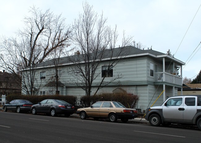 North Boise 8 Plex in Boise, ID - Foto de edificio - Building Photo