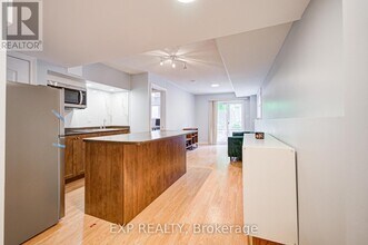49 Lily Cup Ave in Toronto, ON - Building Photo - Building Photo