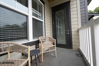 404 W 26th St, Unit 6206 in Charlotte, NC - Foto de edificio - Building Photo