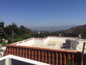 3462 Floyd Ter in Los Angeles, CA - Building Photo - Building Photo