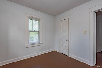 204 N Clark St in Bloomington, IN - Building Photo - Building Photo