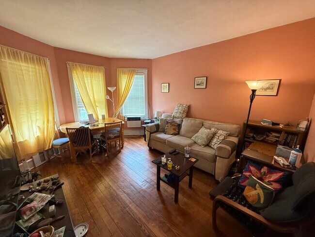 21 Haverford St, Unit 1 in Boston, MA - Building Photo - Building Photo