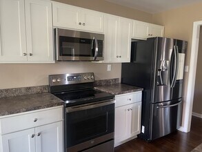 1108 Augusta Dr in Lawrenceburg, KY - Building Photo - Building Photo