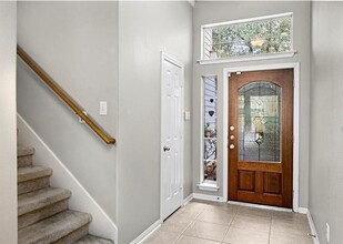 23 E Twinvale Loop in The Woodlands, TX - Building Photo - Building Photo