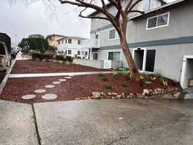 309 Calle Miramar in Redondo Beach, CA - Building Photo