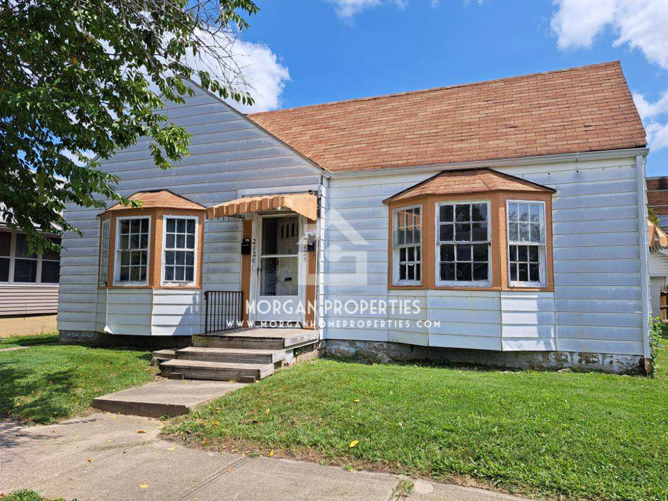 2128 George St in Anderson, IN - Building Photo