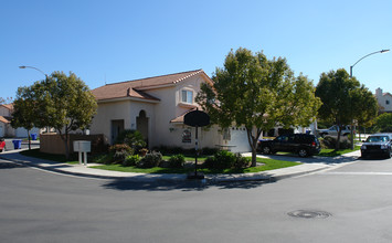 1125-1153 Geronimo Pl in Vista, CA - Building Photo - Building Photo