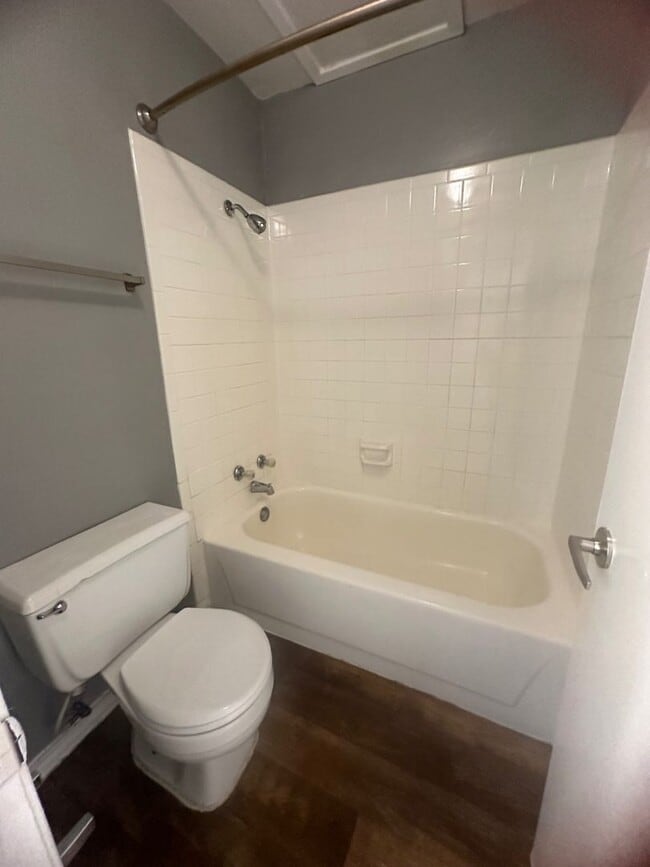 property at 1100 Millview Dr