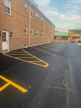 7227 Thomas St in River Forest, IL - Building Photo - Building Photo