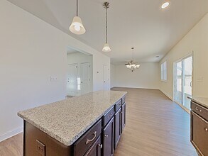 410 Levon Ct in Loganville, GA - Building Photo - Building Photo