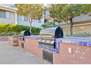 1060 S 3rd St, Unit 339 in San Jose, CA - Building Photo - Building Photo