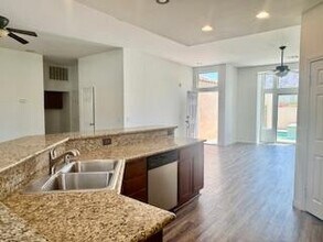 54325 Avenida Carranza in La Quinta, CA - Building Photo - Building Photo
