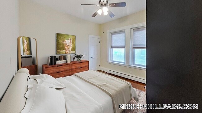 property at 2 Carmel St