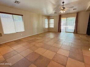 4230 S Sawmill Rd in Gilbert, AZ - Building Photo - Building Photo