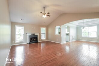 28 Clover Dr in Euharlee, GA - Building Photo - Building Photo