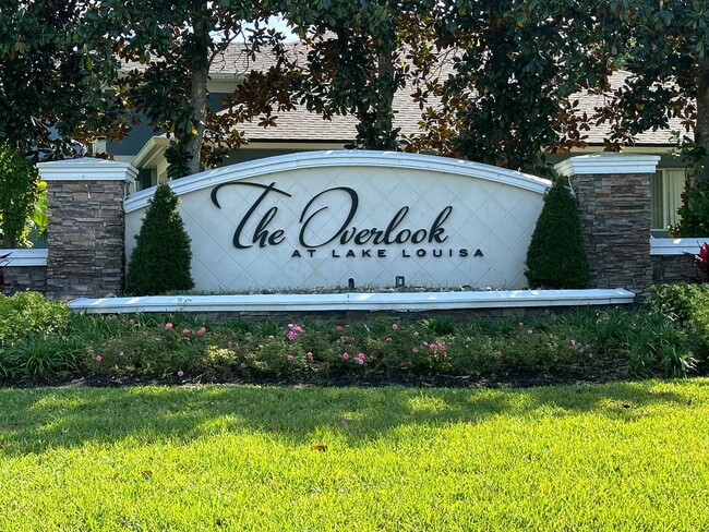 10955 Lemay Dr in Clermont, FL - Foto de edificio - Building Photo