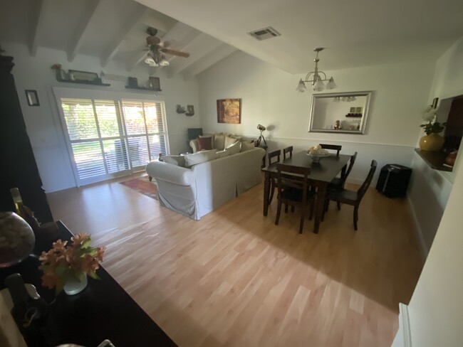 9035 Vineyard Lake Dr in Plantation, FL - Building Photo - Building Photo