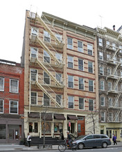 351-353 W Broadway in New York, NY - Building Photo - Building Photo