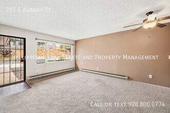 207 E Aubrey St in Prescott, AZ - Foto de edificio - Building Photo