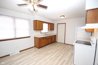 806 Thorndale St in Indianapolis, IN - Building Photo - Building Photo