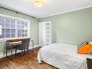 3044 NE 53rd Ave in Portland, OR - Foto de edificio - Building Photo