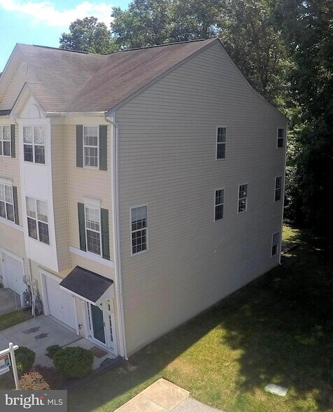 623 Trout Run Ct in Odenton, MD - Building Photo