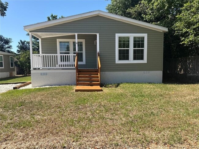 property at 10386 SE 52nd Ct